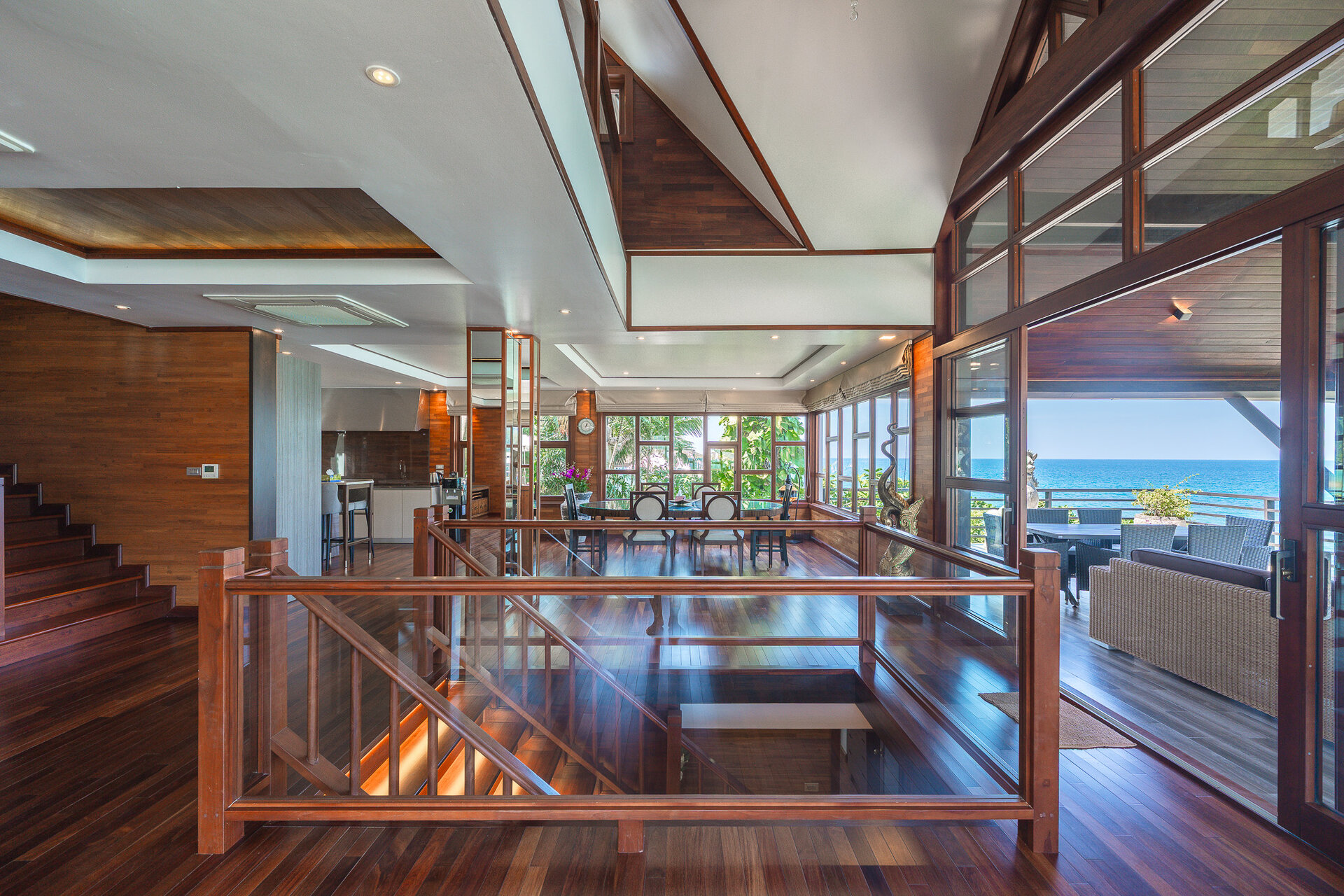 Villa by Kamala beach (ID 625)