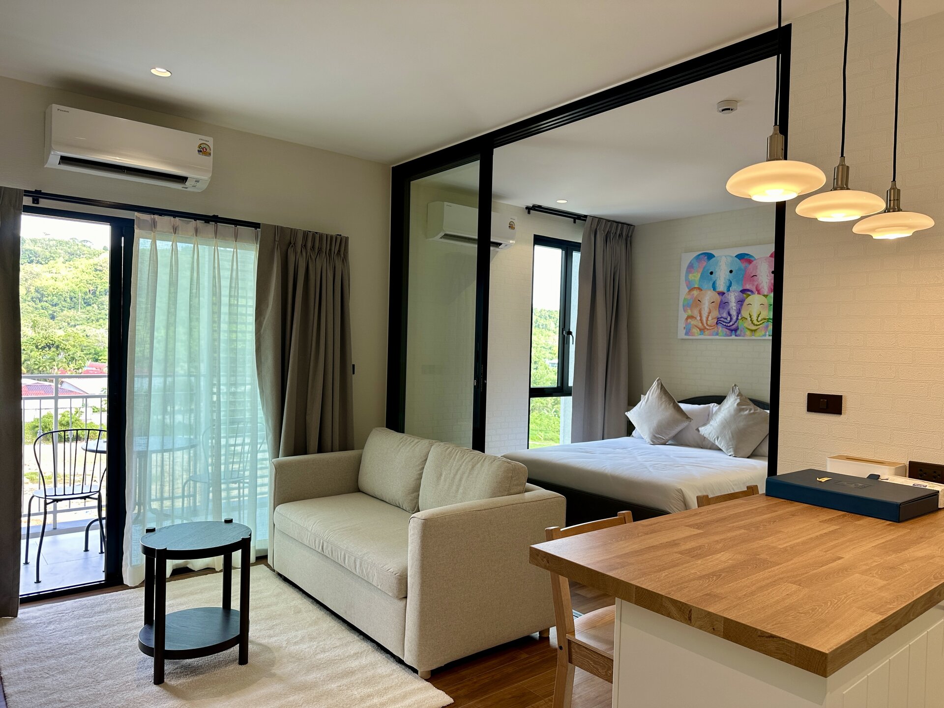 The Title Halo (ID 581)