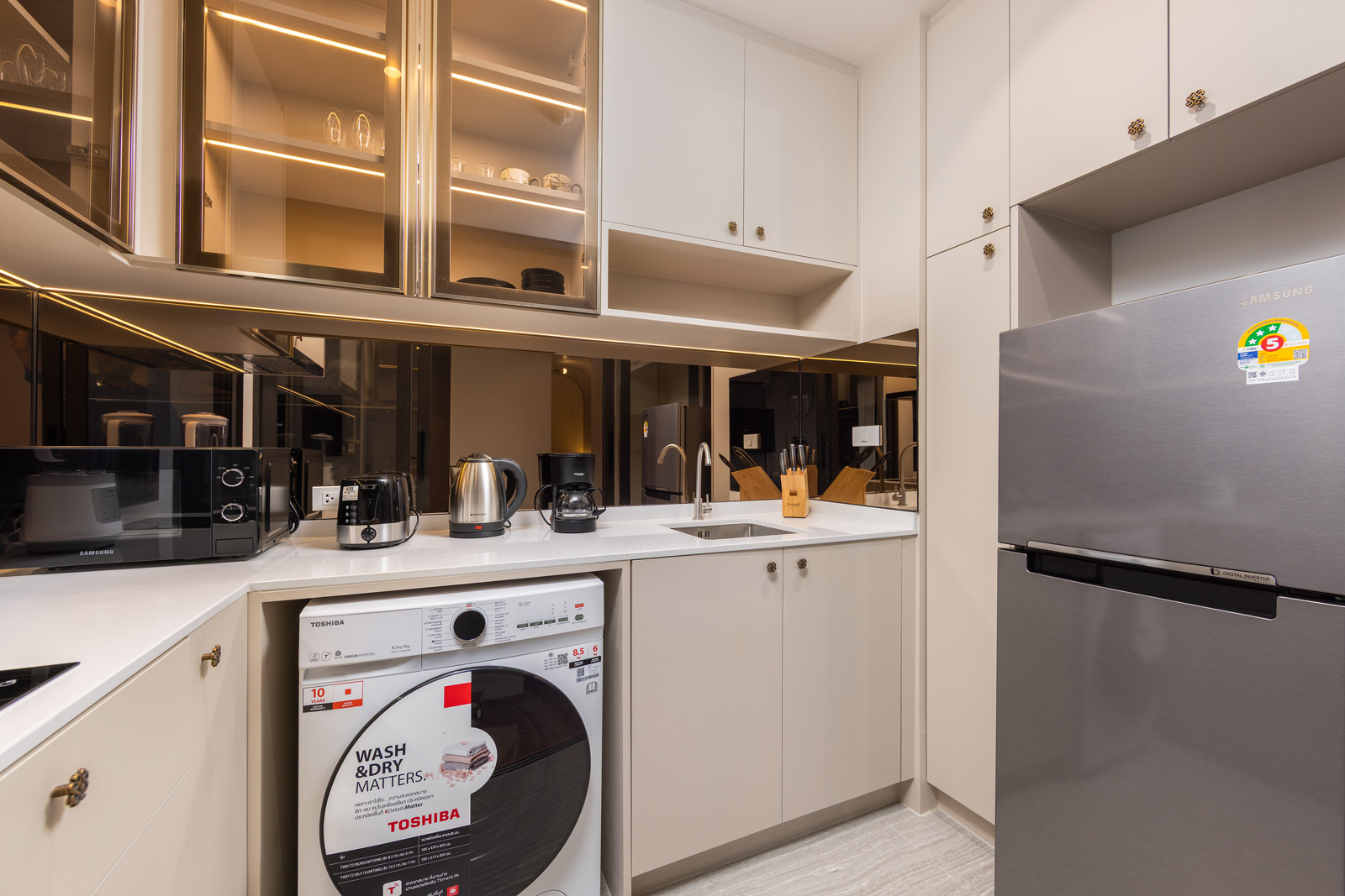 Bellevue Lagoon unit 414 (ID 701)