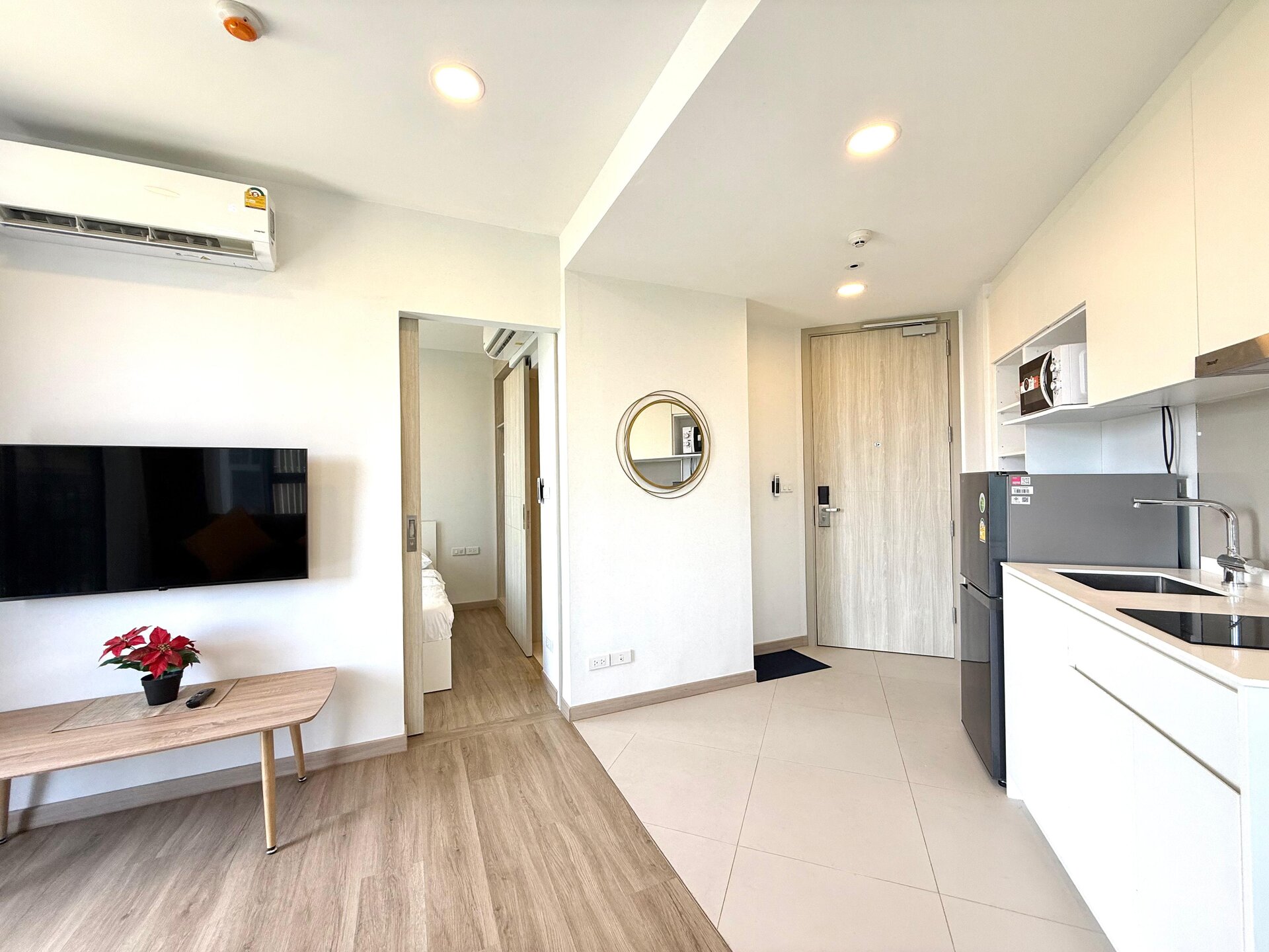 ลากูน่าสกายพาร์ค 1 ห้องนอนสำหรับขาย (ID 235)