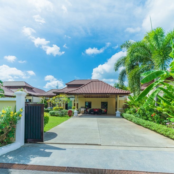 Аренда — роскошная вилла с 3+1 спальнями рядом с пляжем БангТао (ID 288)