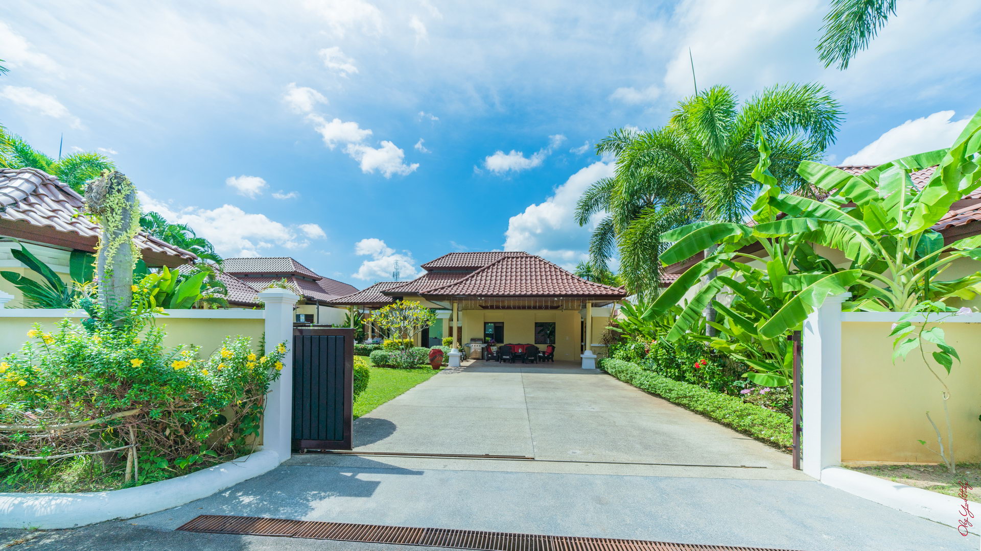 Аренда — роскошная вилла с 3+1 спальнями рядом с пляжем БангТао (ID 288)