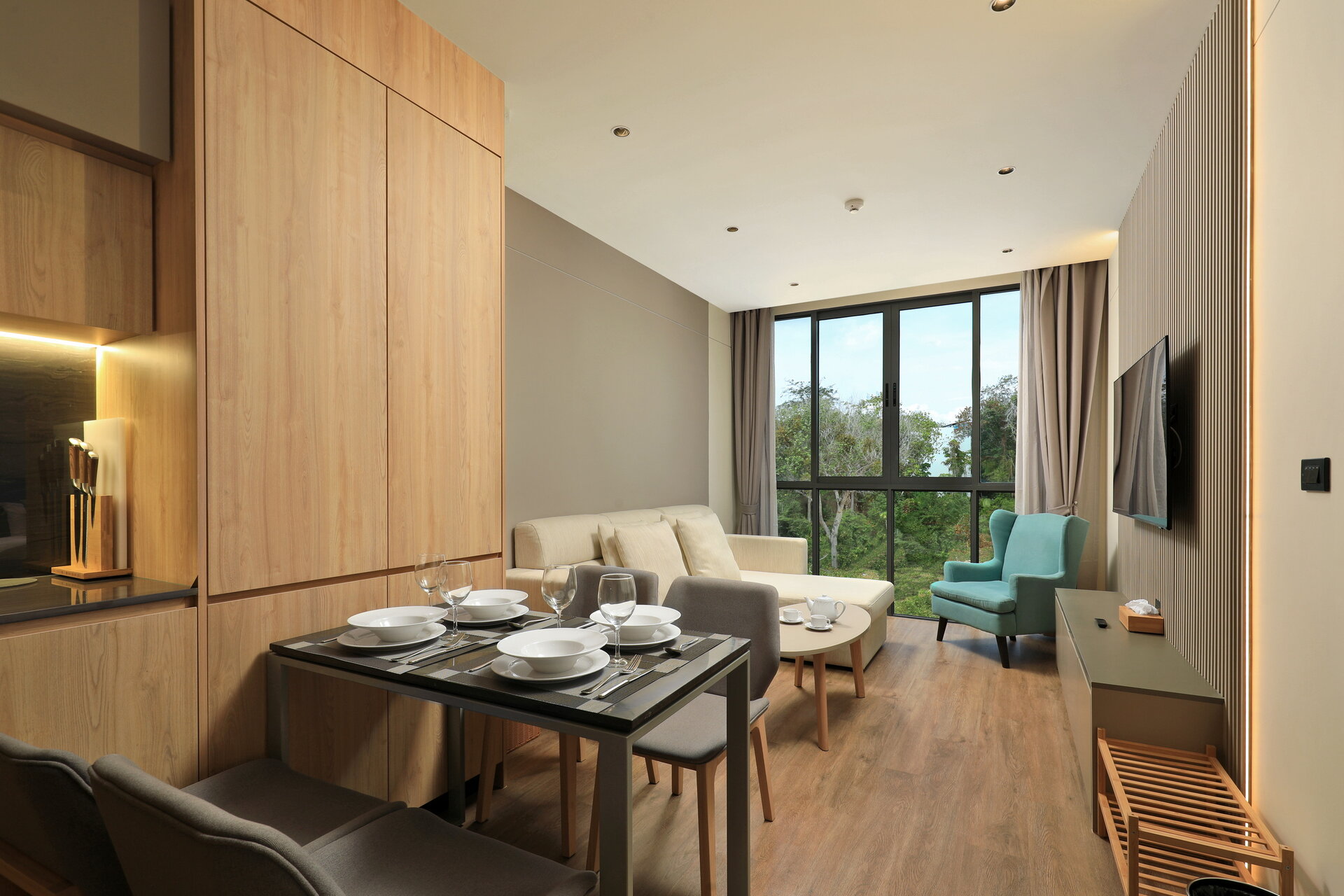 拉扬绿色公园一卧室公寓 (ID 54)