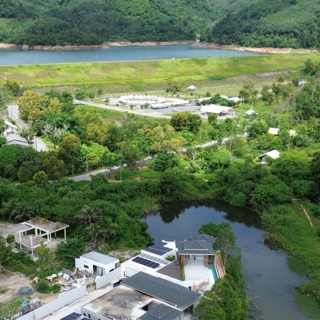 เลคฟร้อนท์วิลล่าบ้านมานิค-5 ห้องนอน (ID 155)