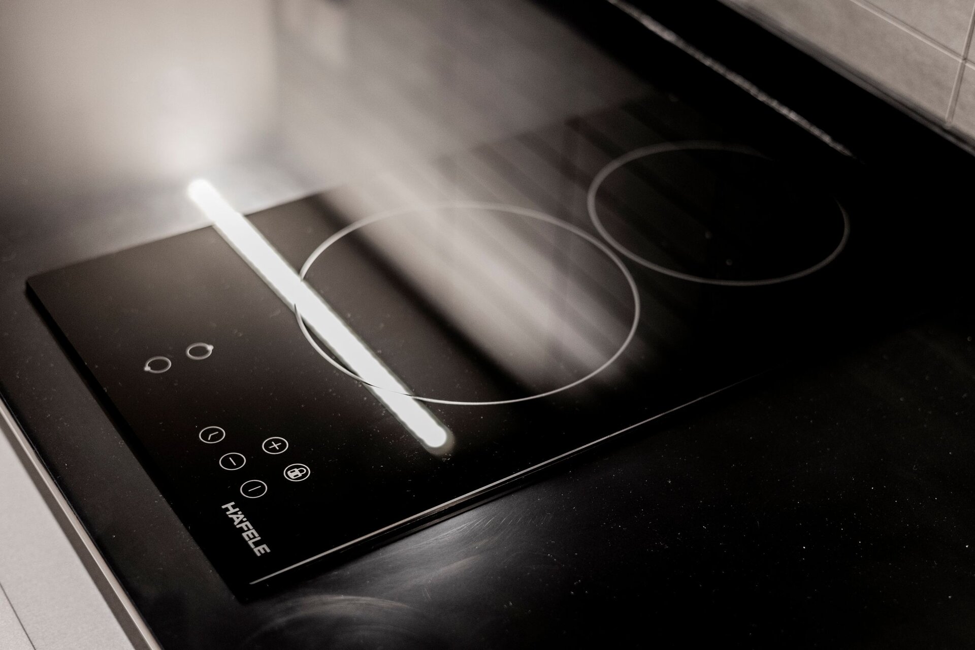 The Title Legendary (ID 558)