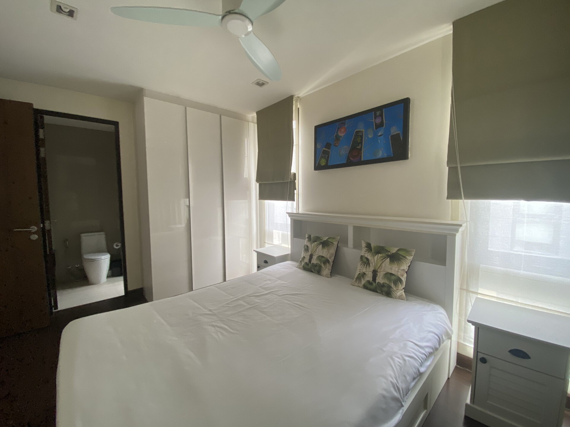 4 bedroom townhouse with swimming pool in Laguna Park (ID 49)