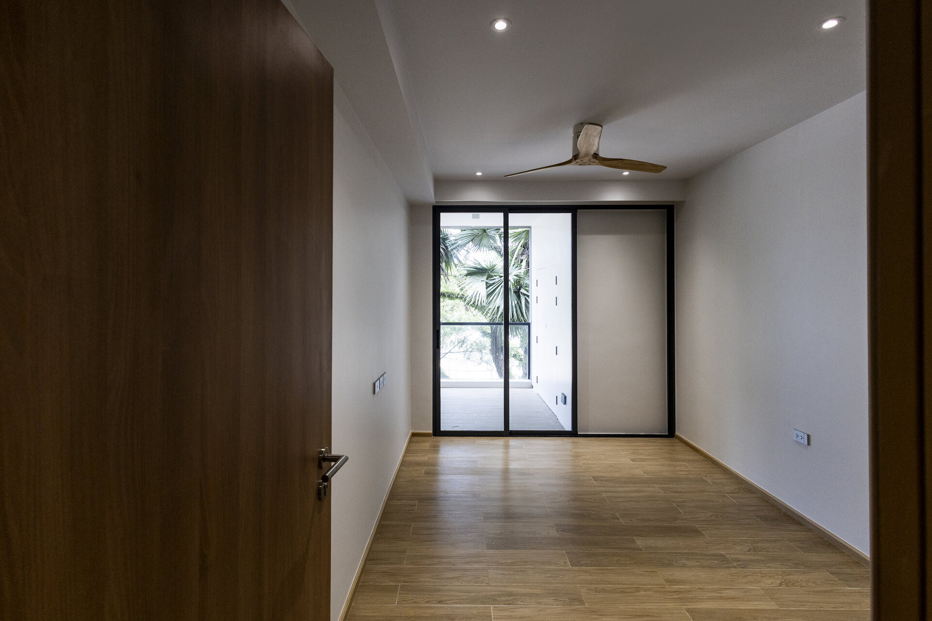 Laguna Beachside — 2 спальни, 99 м², юнит LBS2403 (ID 425)