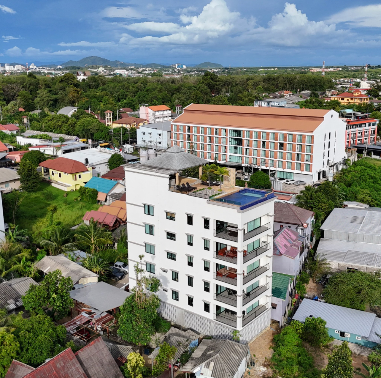 Здание с апартаментами (ID 628)