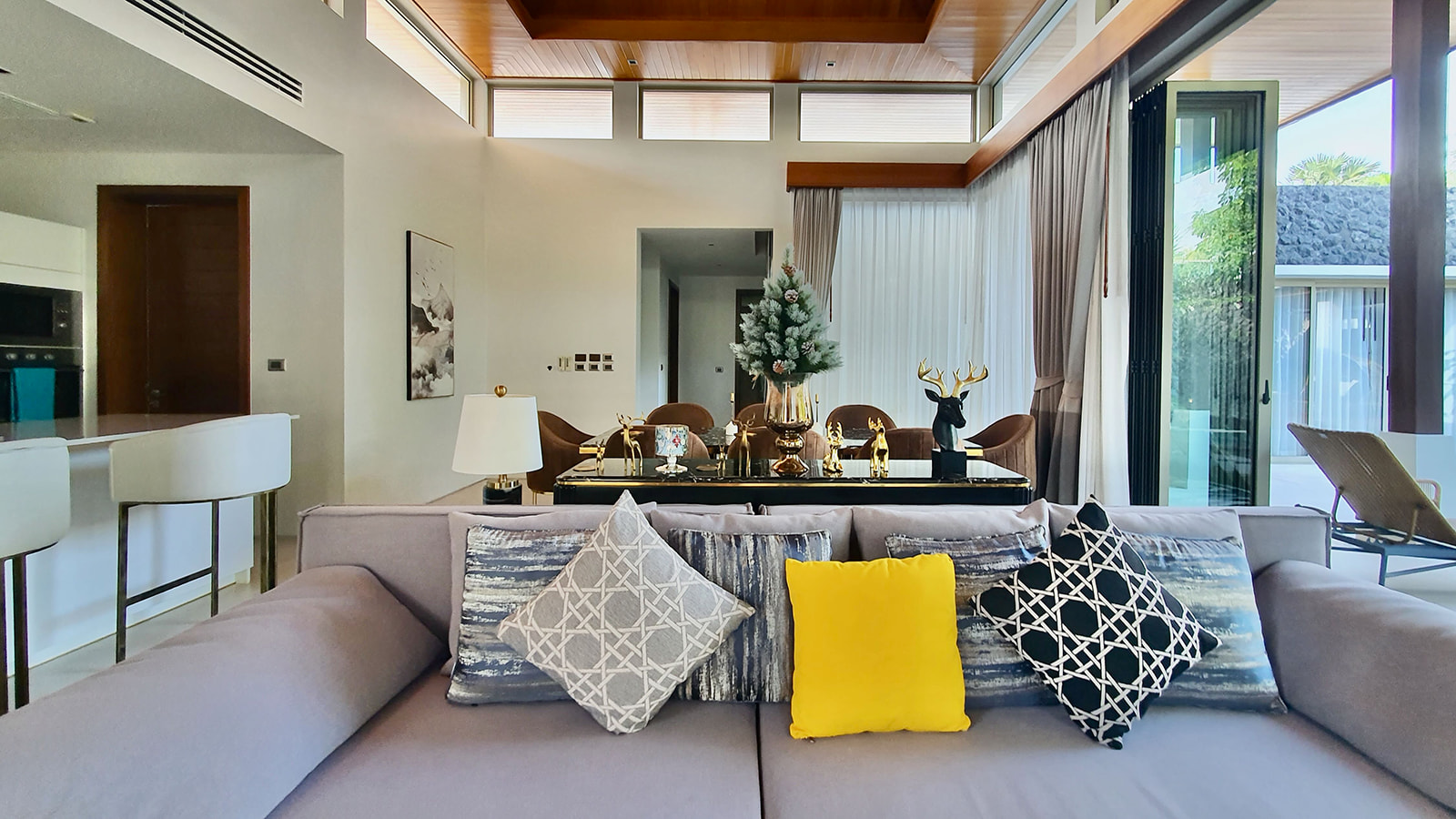 Аренда 4 спальной виллы Botanica (ID 282)