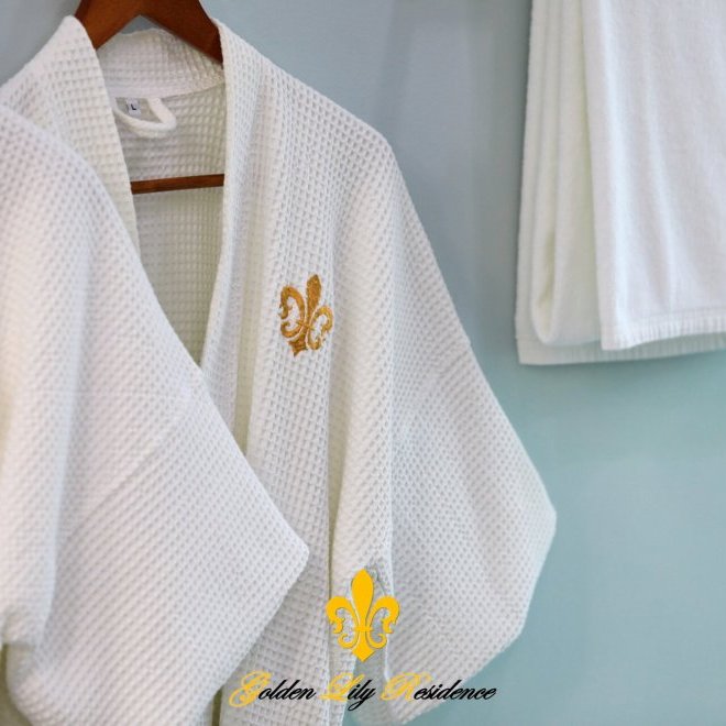 Golden Lily 4 Bedroom Private Pool Villa (ID 698)