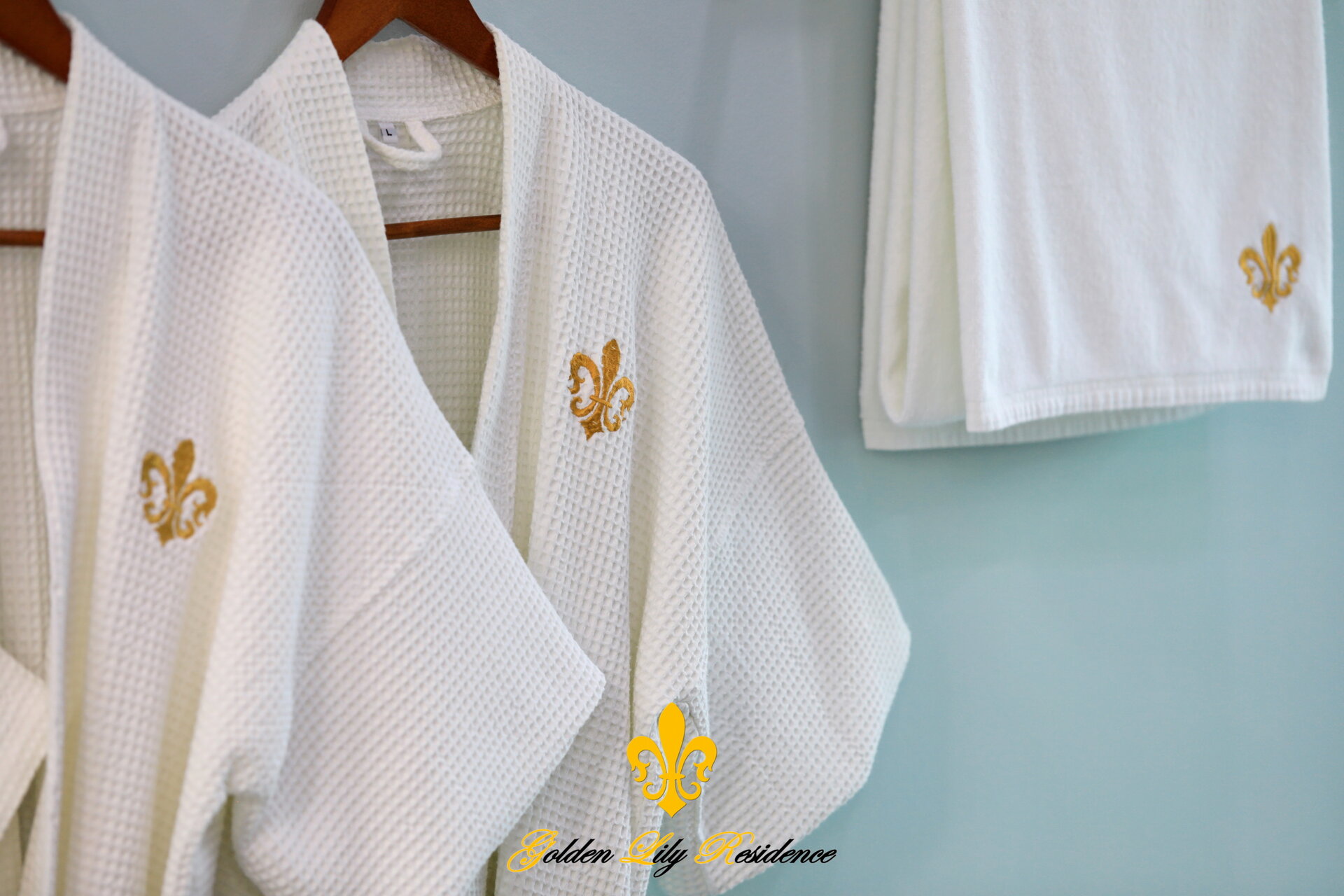 Golden Lily 4 Bedroom Private Pool Villa (ID 698)