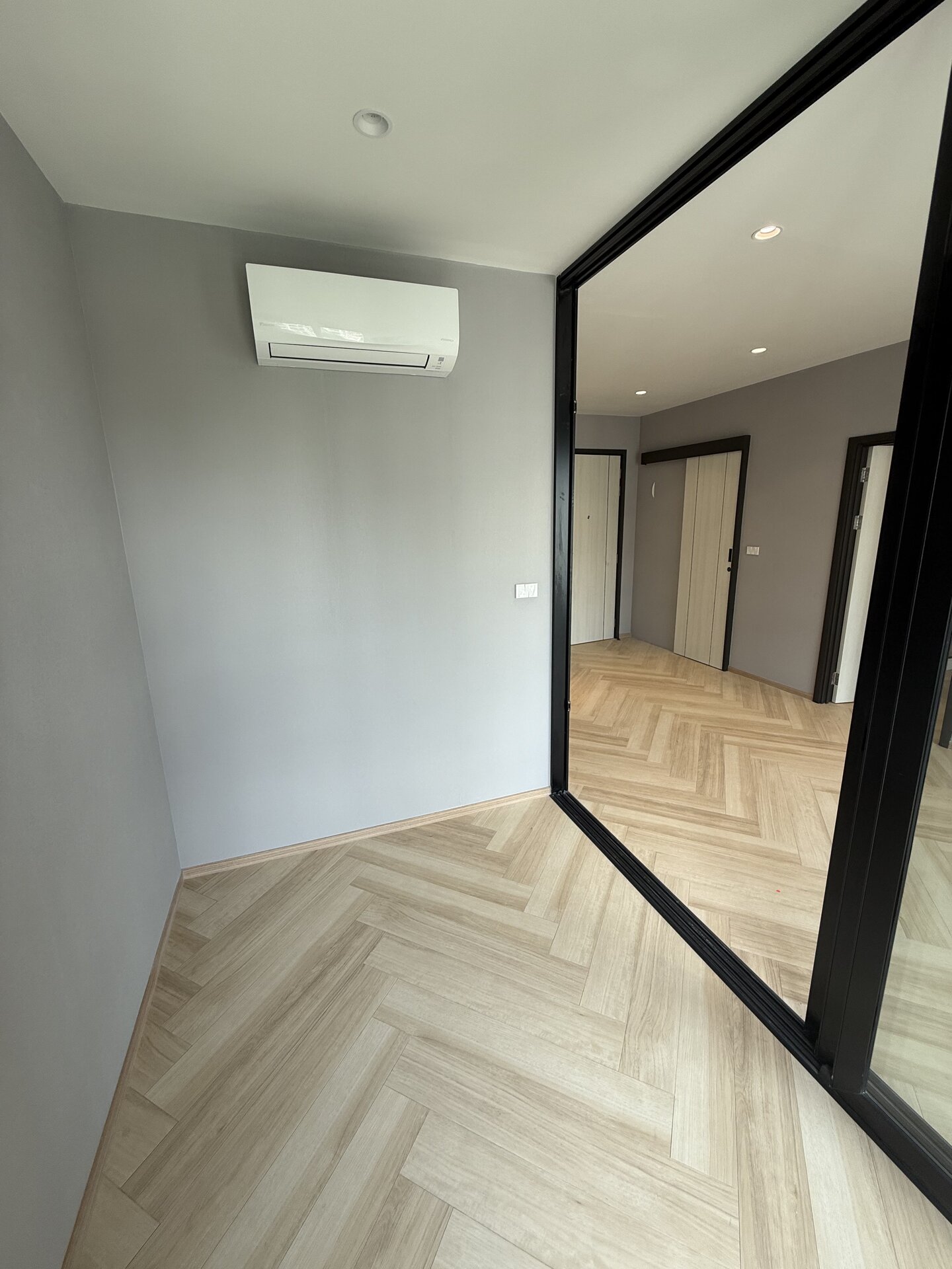 The Title Legendary C604 (ID 592)