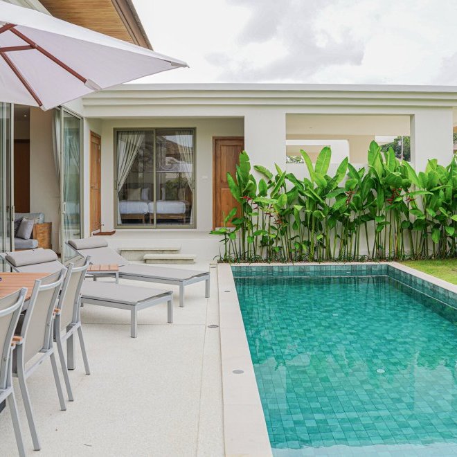 ตรีชาดาอาซัวร์ (ID 688)