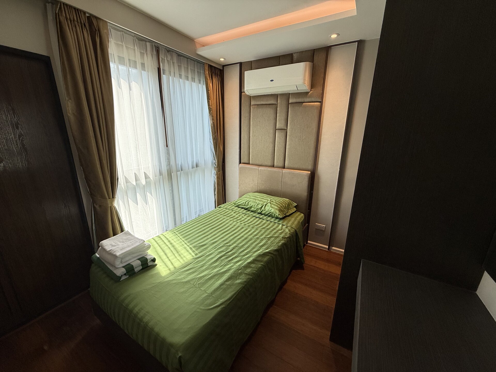 The Mida Panora G208 (ID 603)