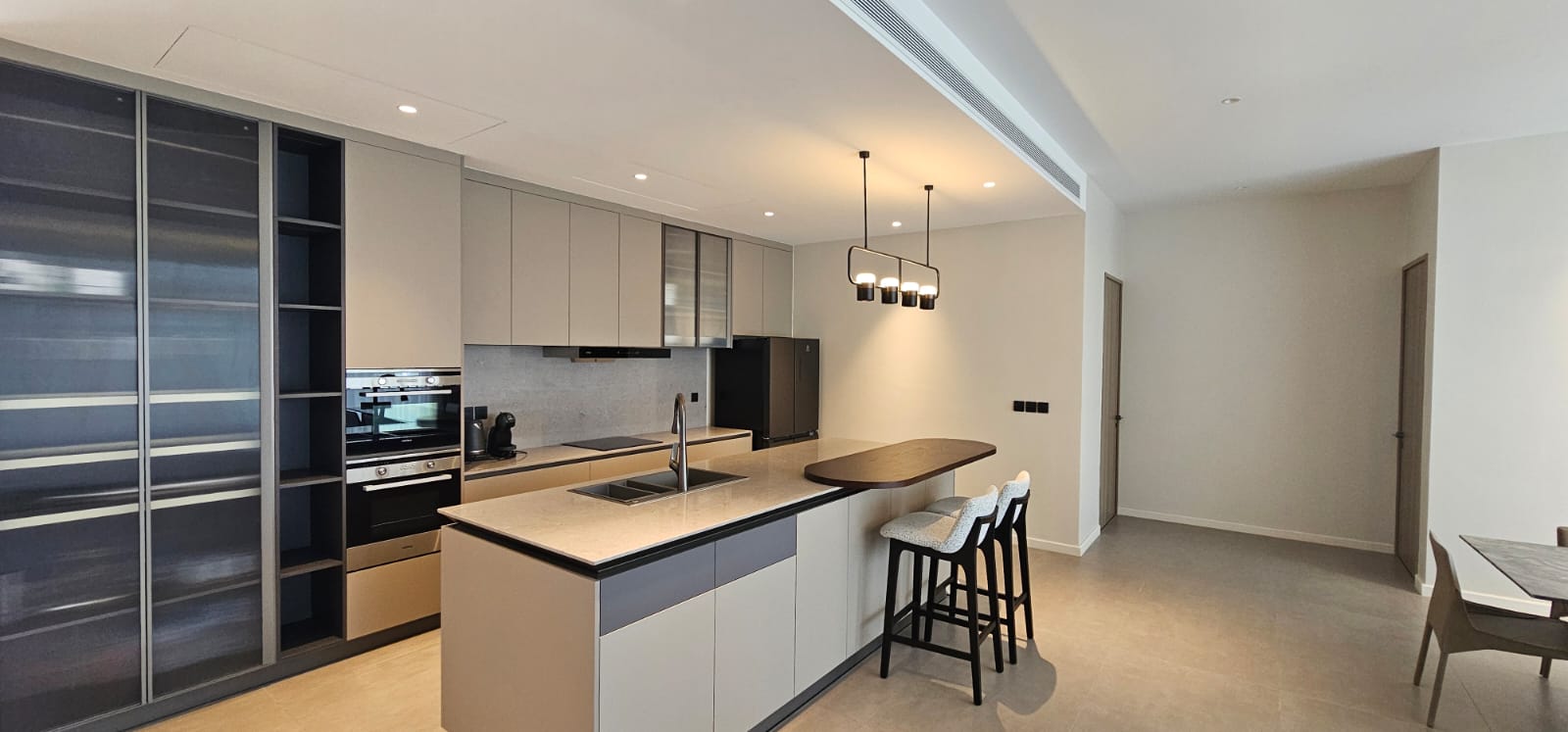 Аренда виллы с 4 спальнями в Clover Residence (ID 280)