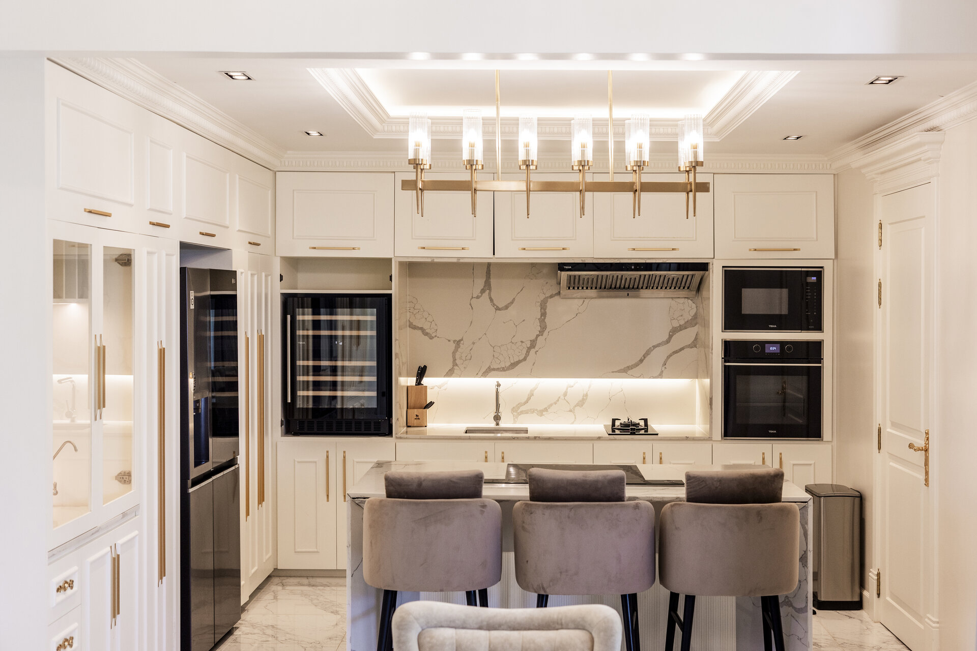 Gold Charoit (ID 554)