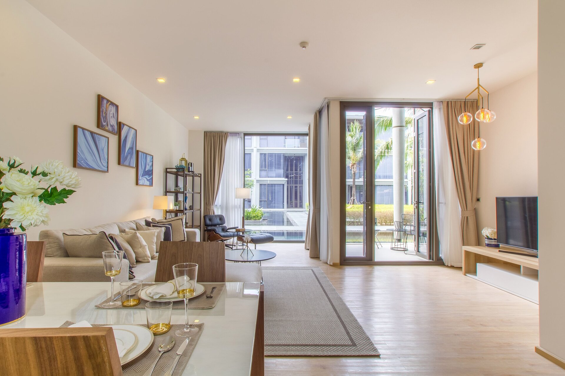 บ้านไม้ขาว-2 ห้องนอน,129 ม.2,บรรทัดแรก (ID 133)