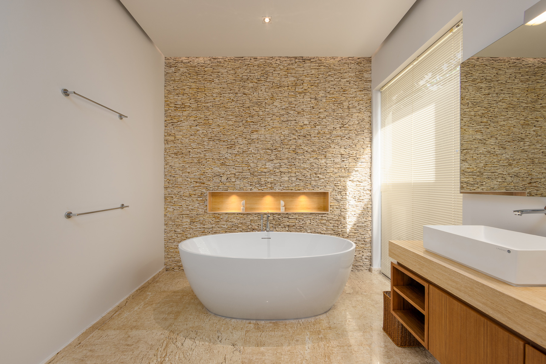 อัญชันฟลอร่า (ID 559)