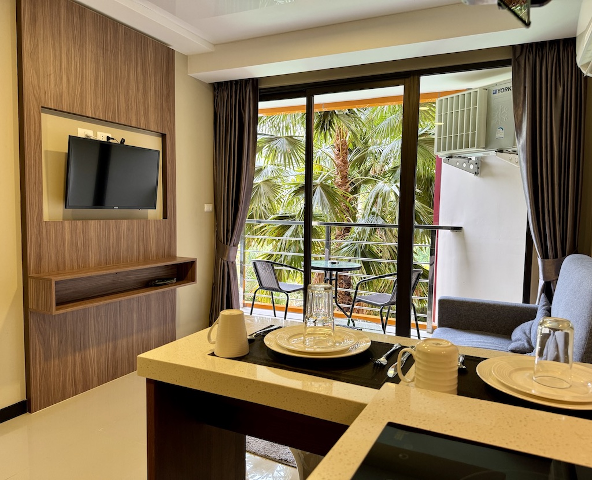 1 bedroom apartment in NBC Condo (ID 168)