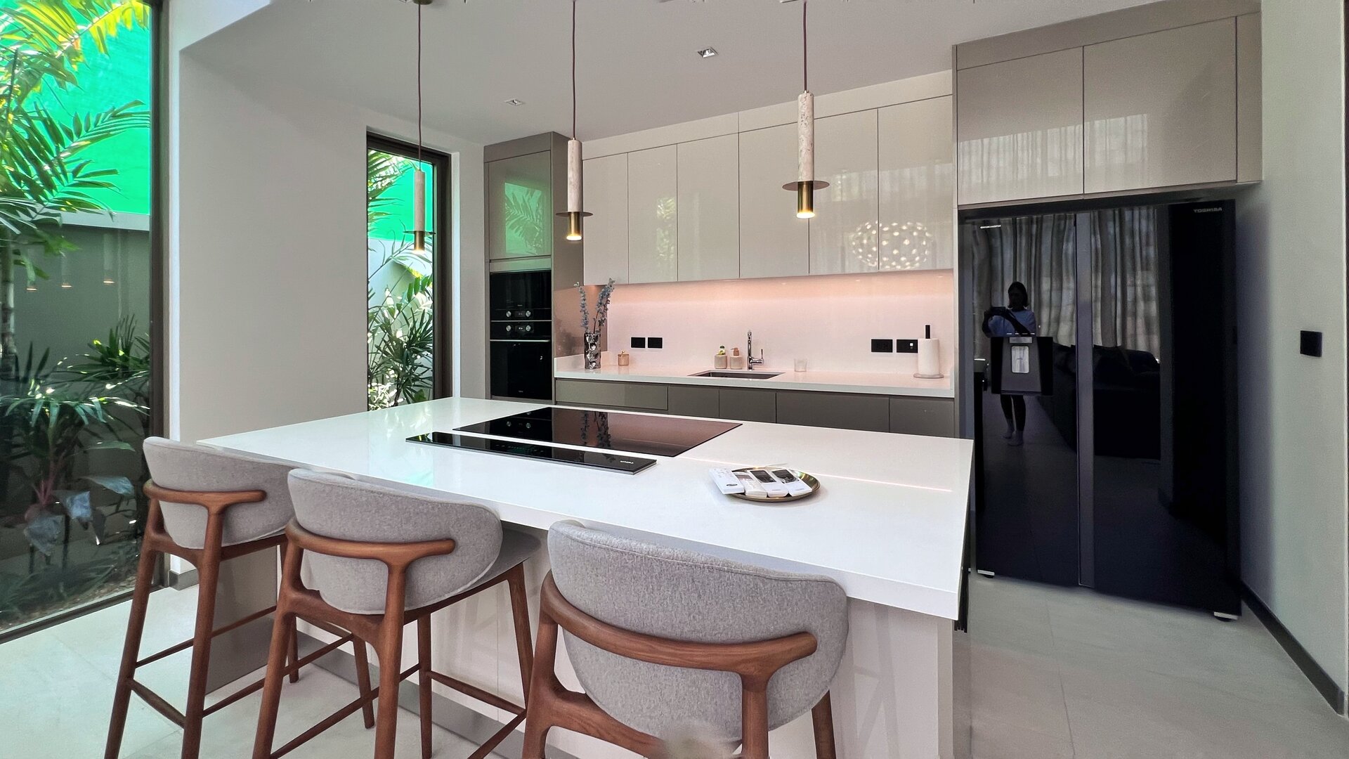 แกรนด์วิวเรสซิเดนซ์ลากูน (ID 687)