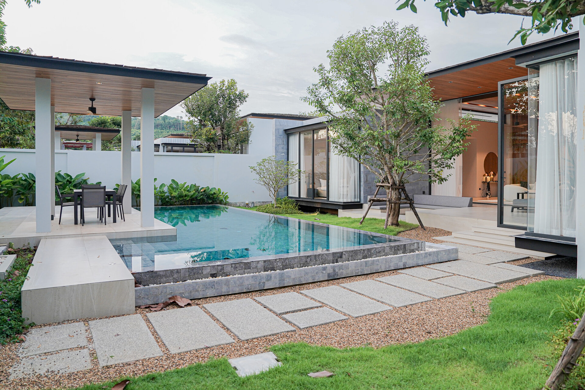 โบทานิก้าฟอเรสต้า (ID 633)