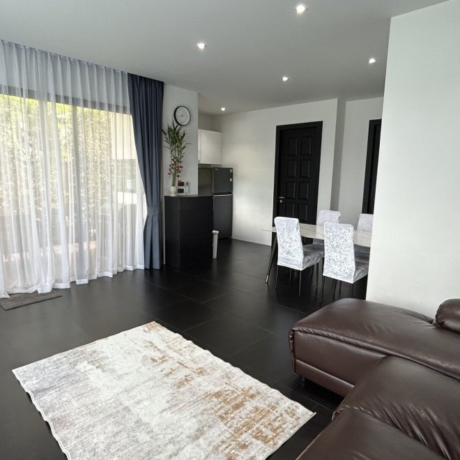 2 спальная вилла с бассейном в Чалонге (ID 1)