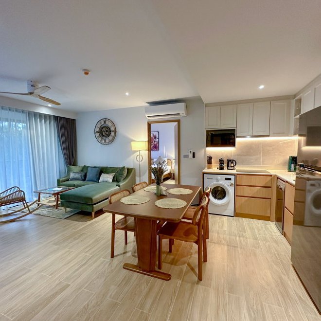 ลากูน่าบีชไซด์ (ID 553)