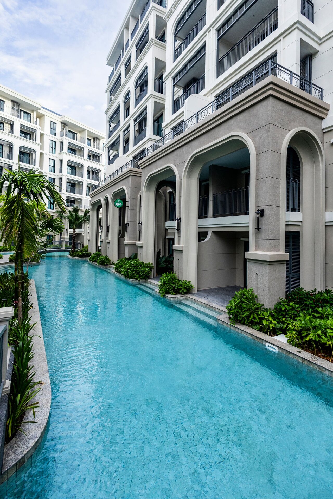 The Title Legendary (ID 589)