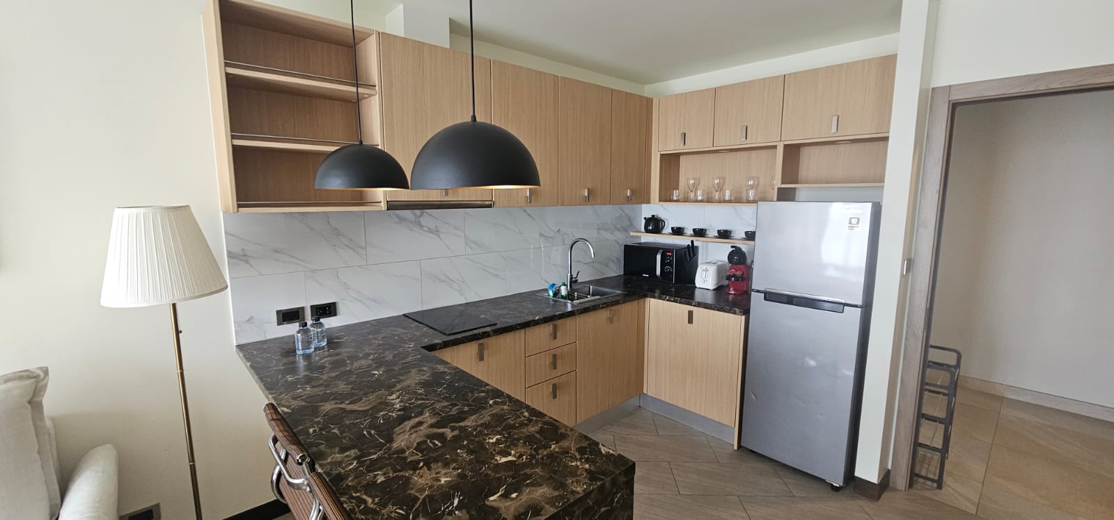 อพาร์ตเมนต์ 1 ห้องนอนวิวทะเล (ID 115)