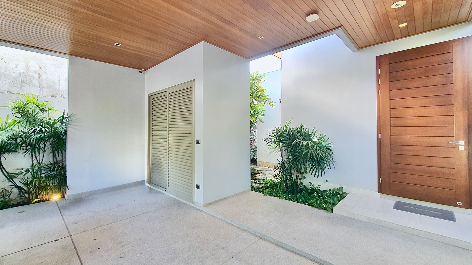 Аренда 4 спальной виллы Botanica (ID 282)