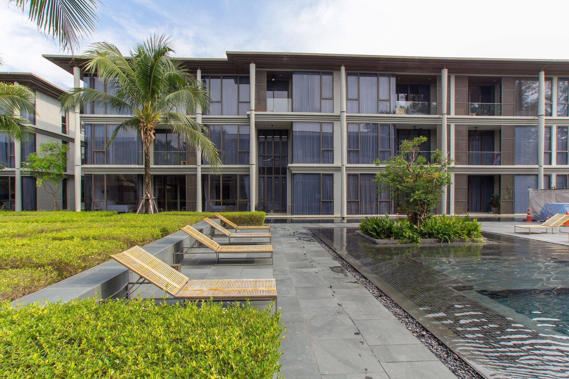 อพาร์ทเมนท์ 2 ห้องนอนในบ้านไม้ขาว (ID 134)