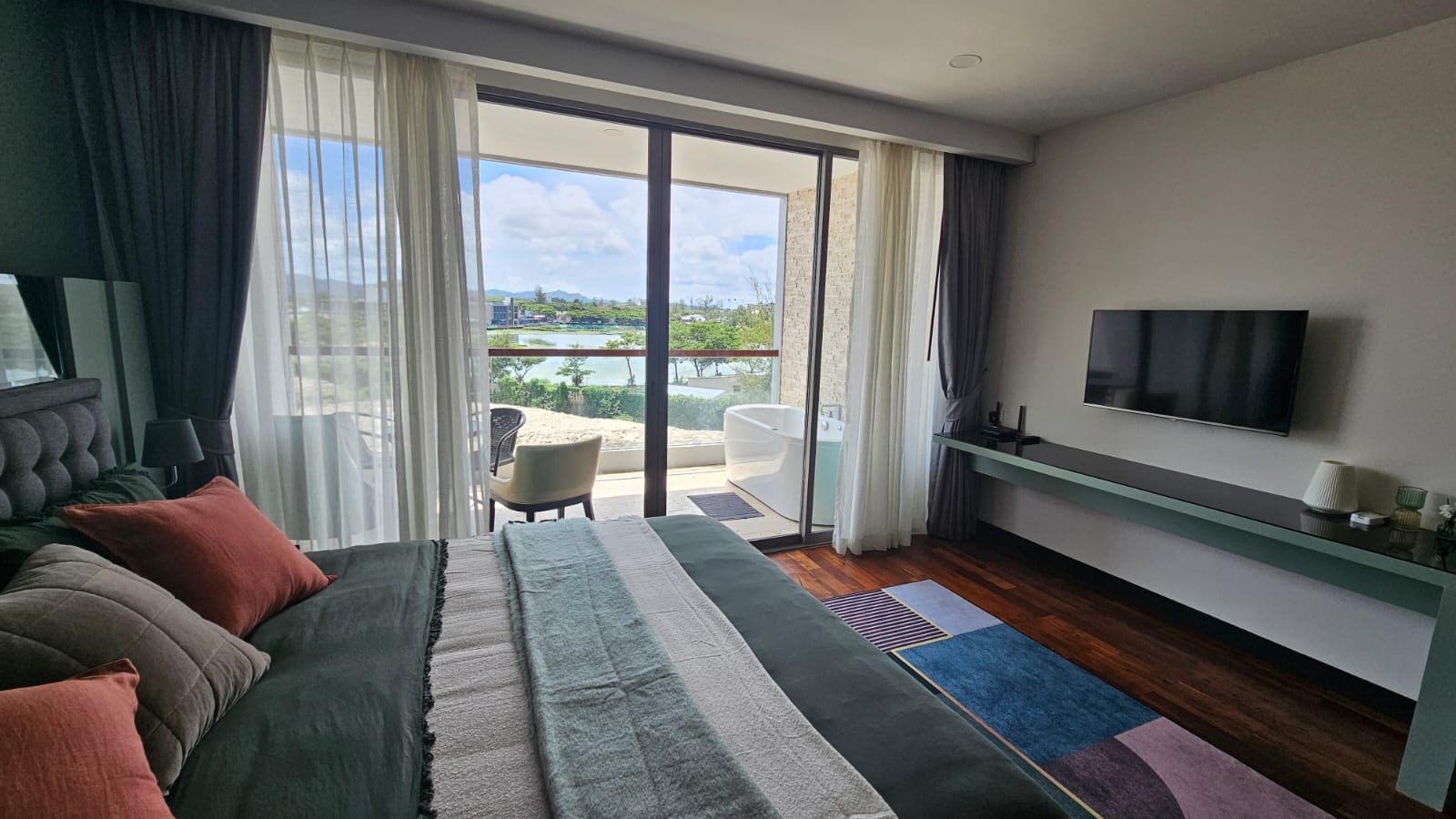 丽晶邦涛一居室公寓 (ID 111)