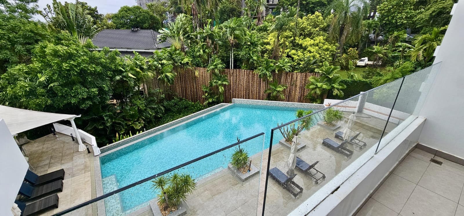 Sansuri Surin的2卧室公寓 (ID 114)