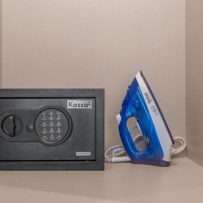 Bellevue Lagoon unit 414 (ID 701)