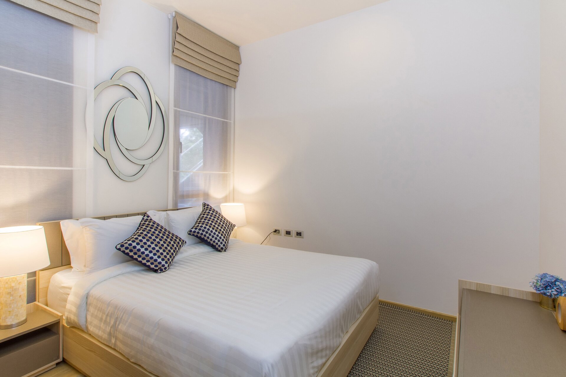 บ้านไม้ขาว-2 ห้องนอน,129 ม.2,บรรทัดแรก (ID 133)