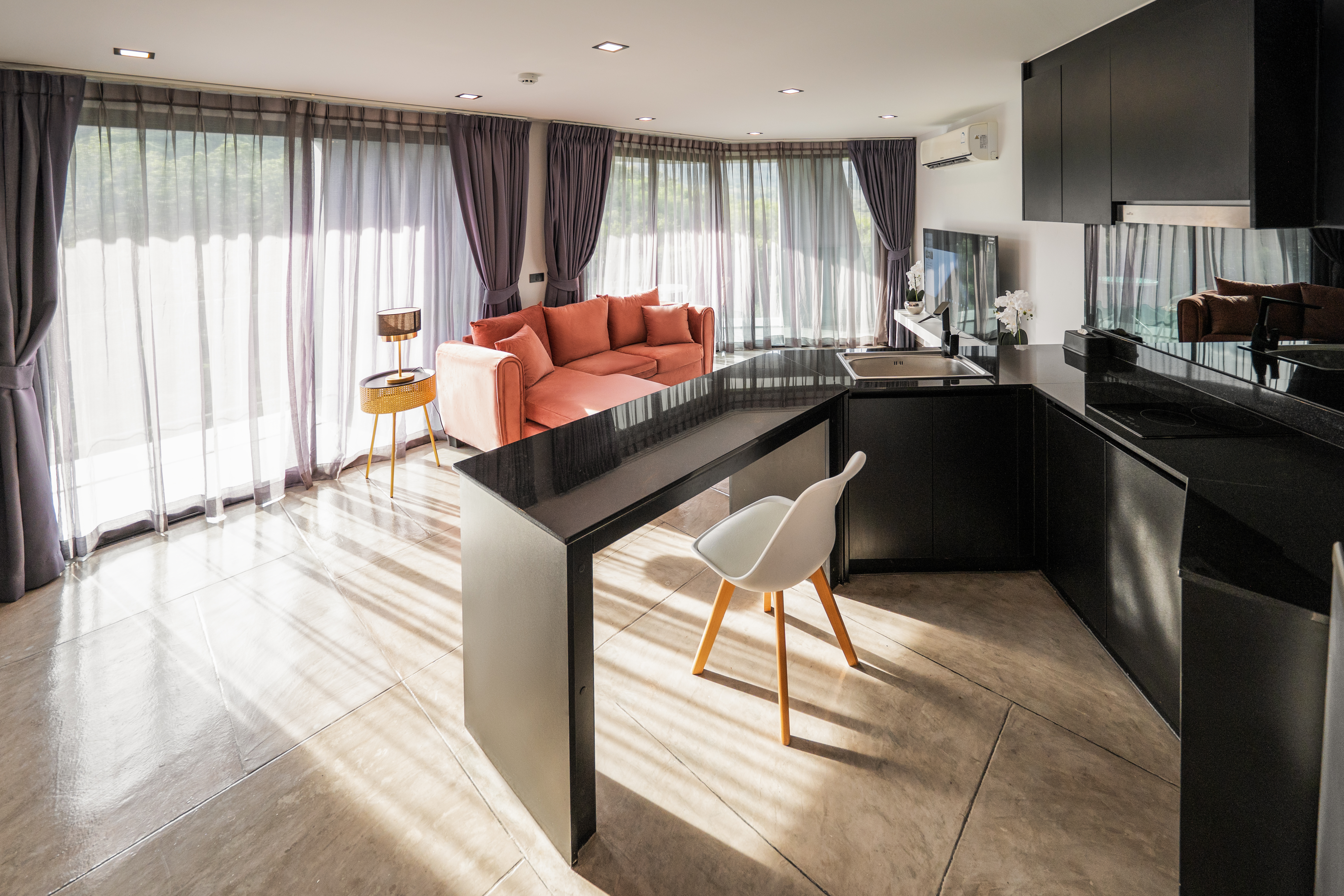 Продажа 1-спальной квартиры в Utopia Loft (ID 373)