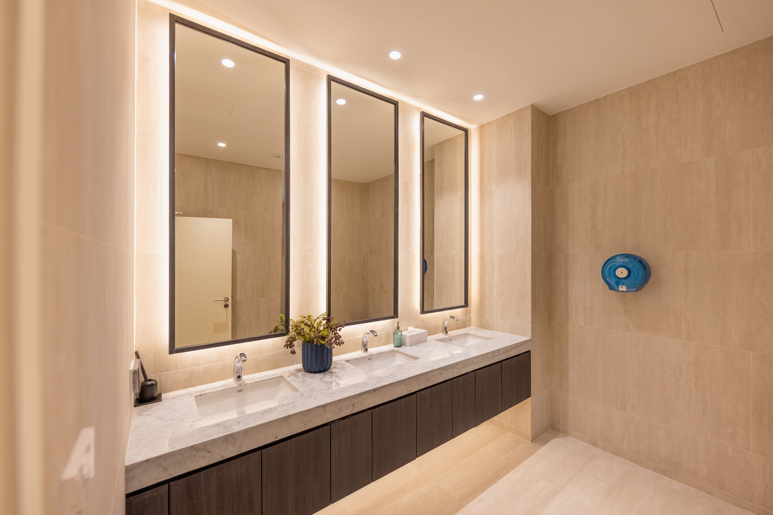 The Title Legendary A202 (ID 700)