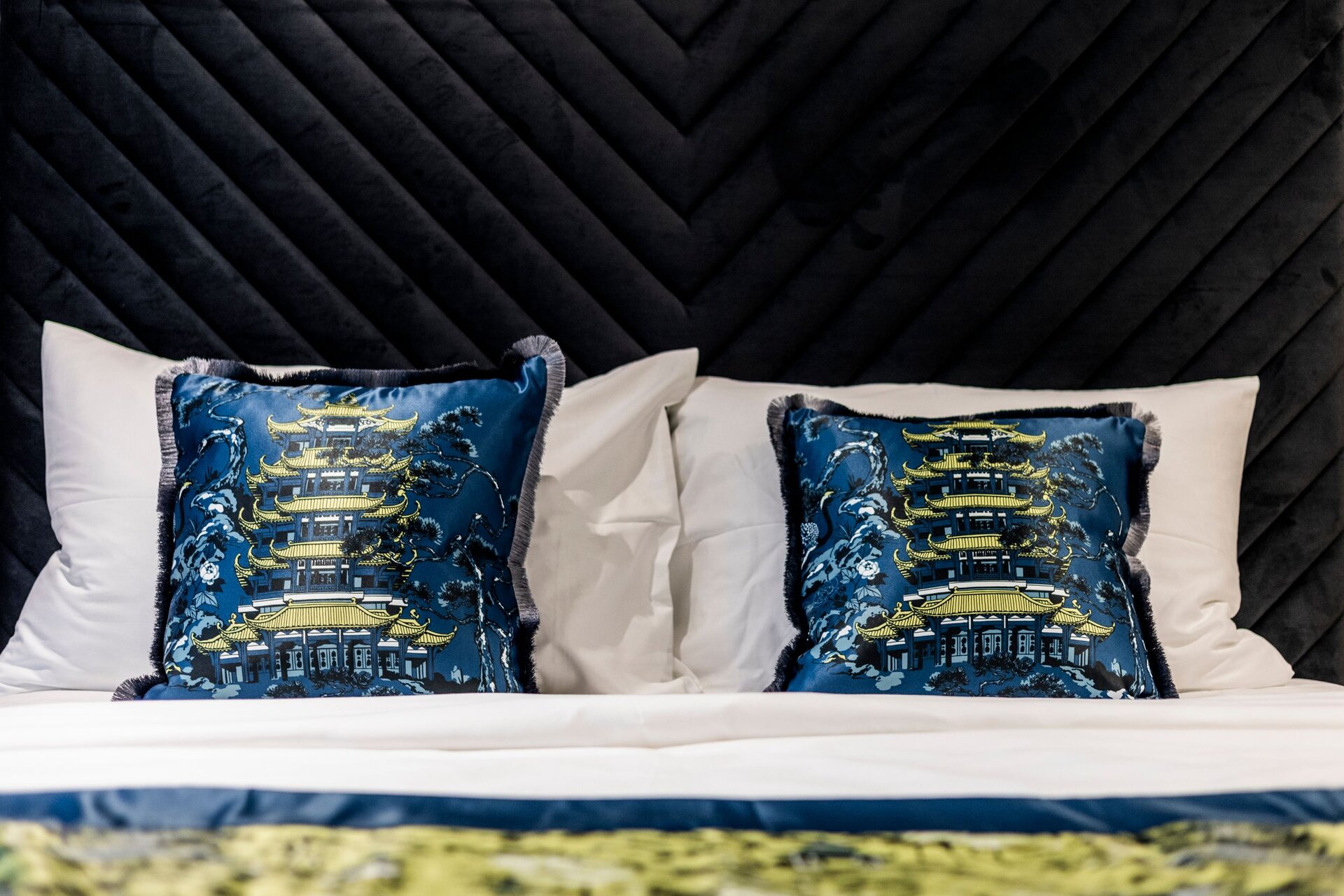 The Title Legendary (ID 589)