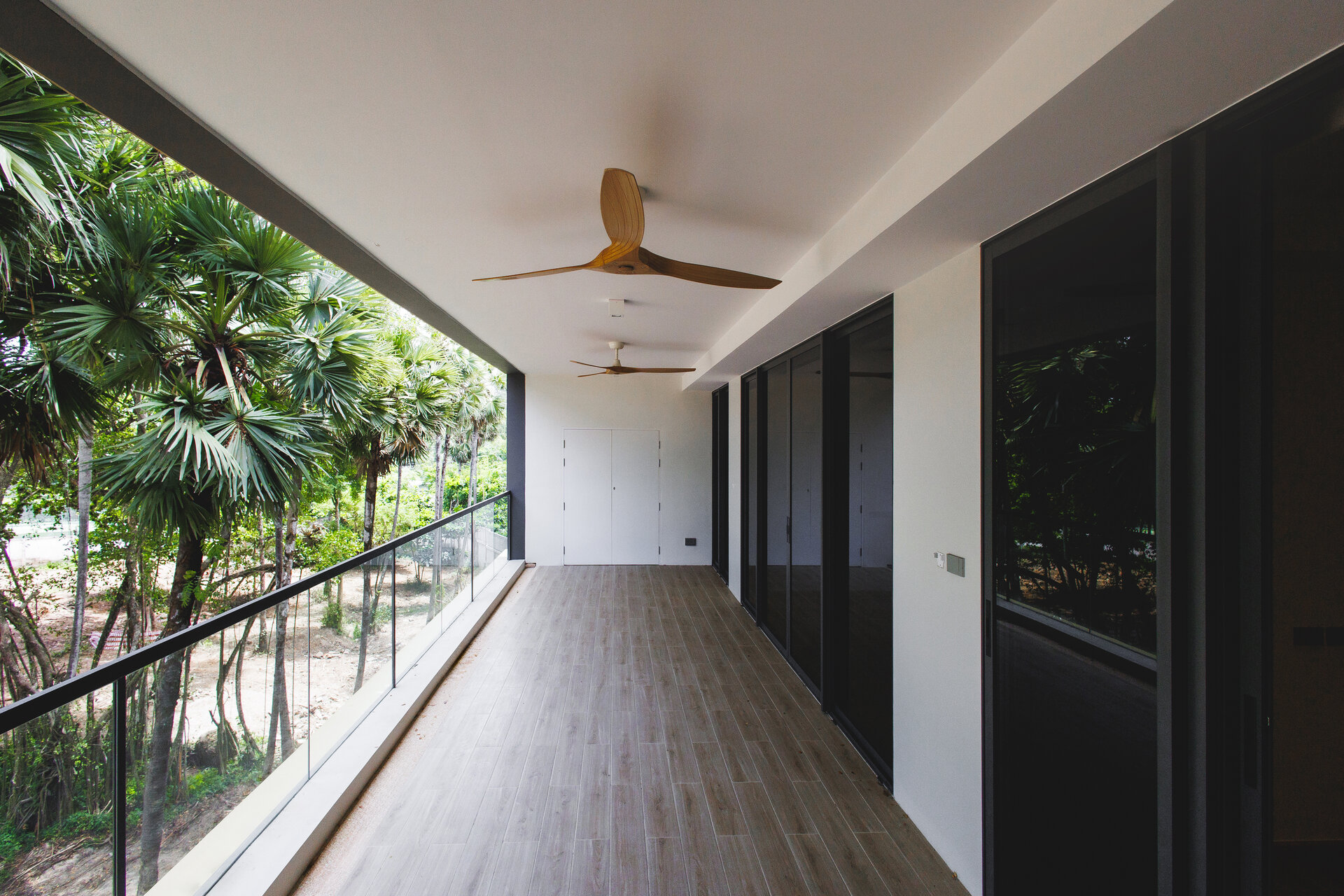 Laguna Beachside — 2 спальни, 99 м², юнит LBS2403 (ID 425)