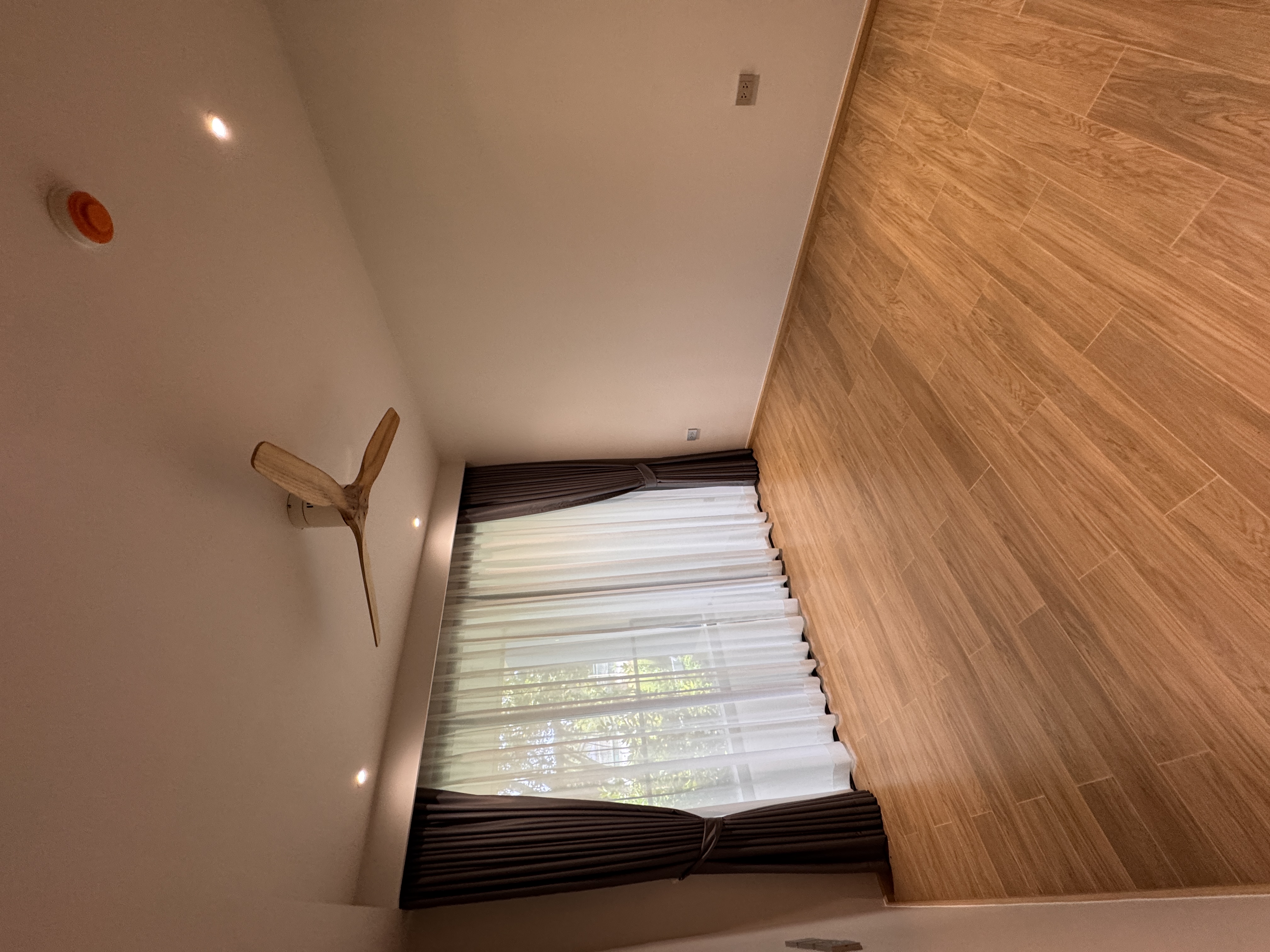 2 bedroom apartment for sale in Laguna Beachside (ID 490)