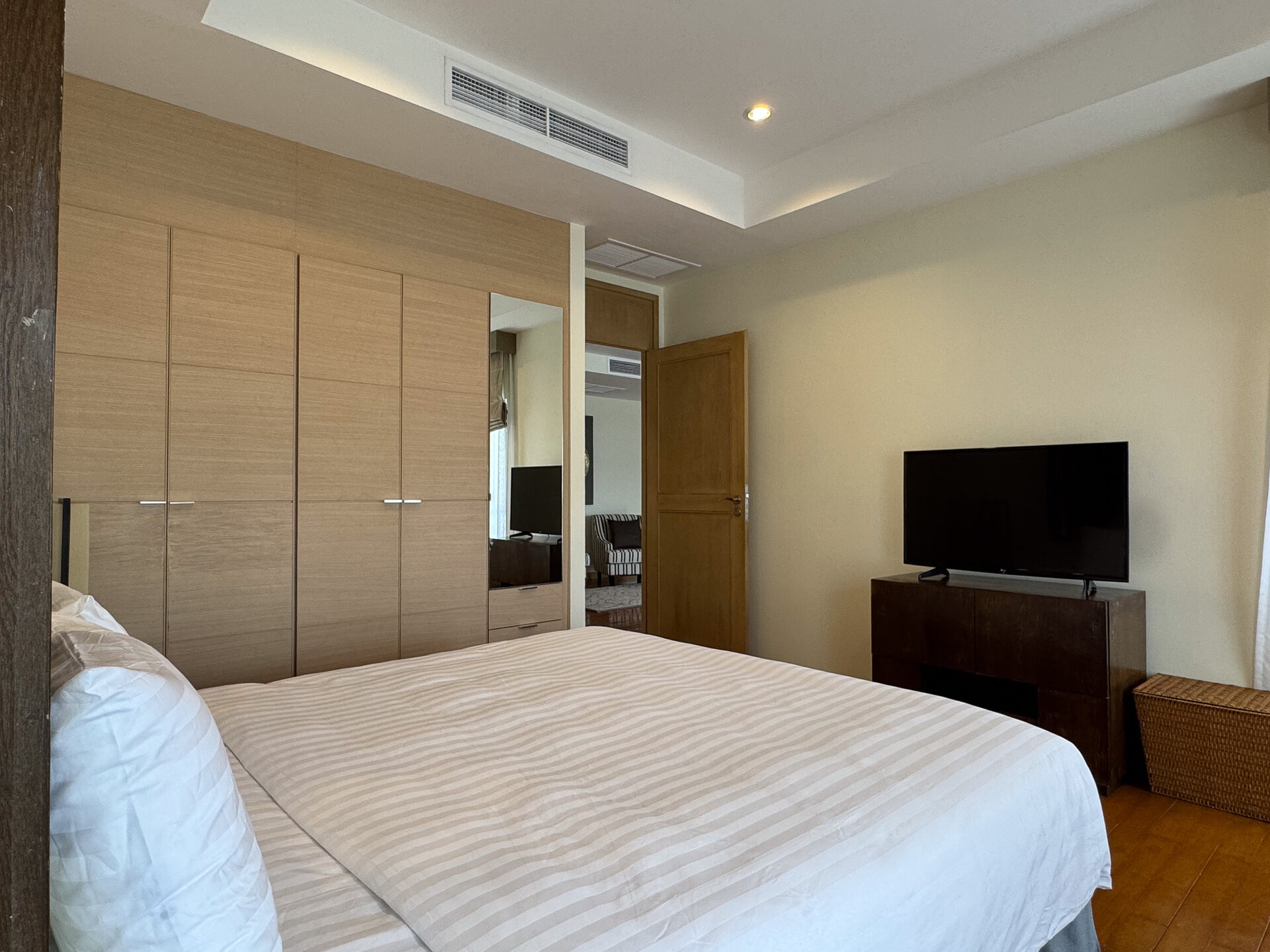 Laguna Village (ID 564)