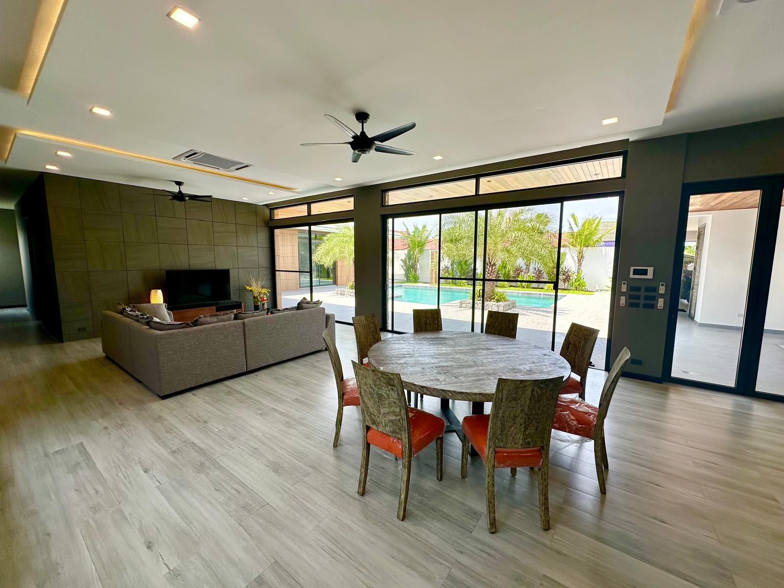 Paradise Luxury Pool Villa, Rawai (ID 618)