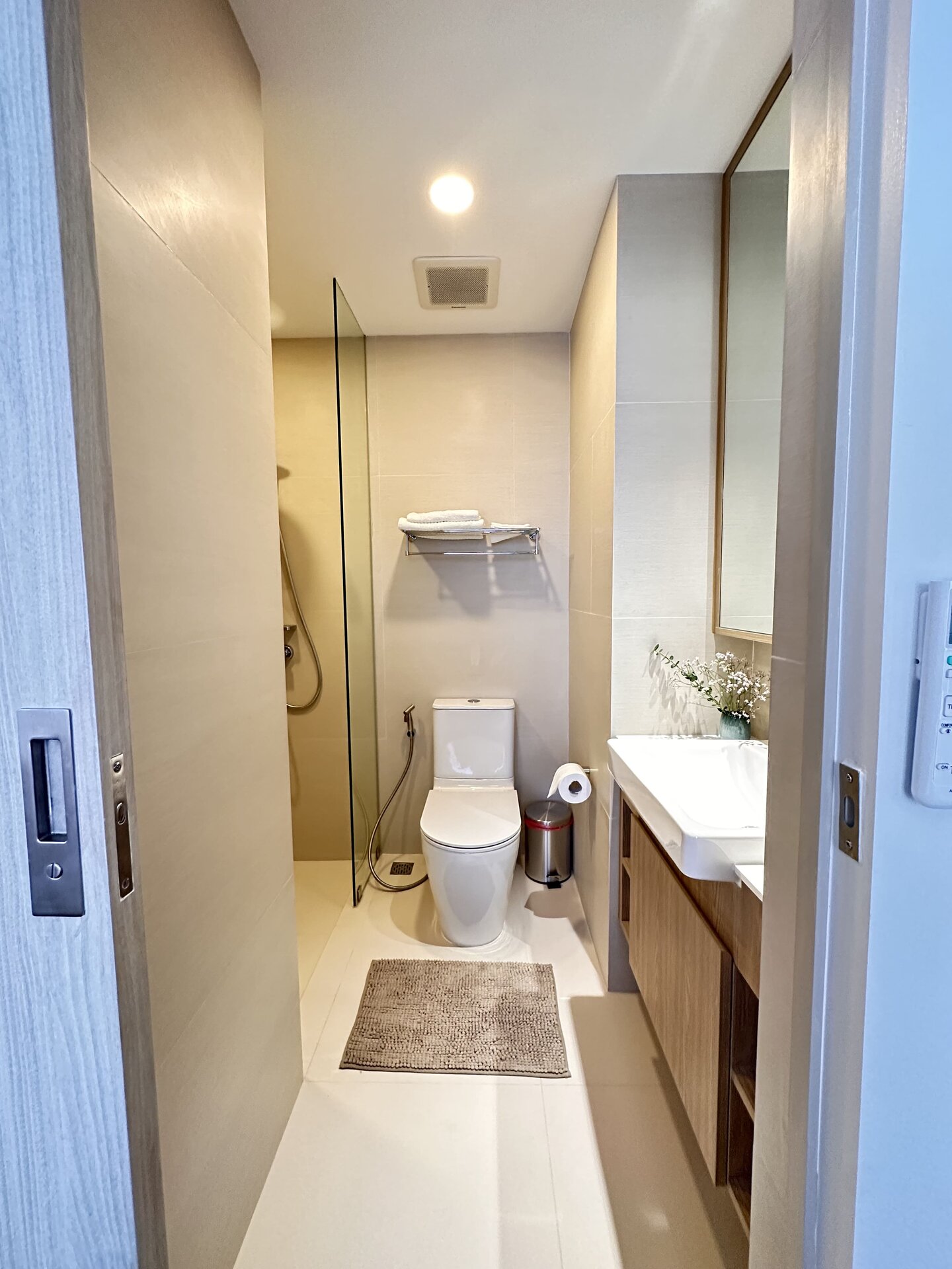 1 спальная квартира в SkyPark (ID 123)