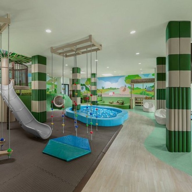 Продажа 4-спальной резиденции в Banyan Tree Grand Residence, вилла 7 (ID 527)