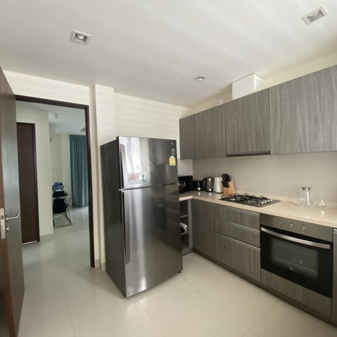 4 bedroom townhouse with swimming pool in Laguna Park (ID 49)