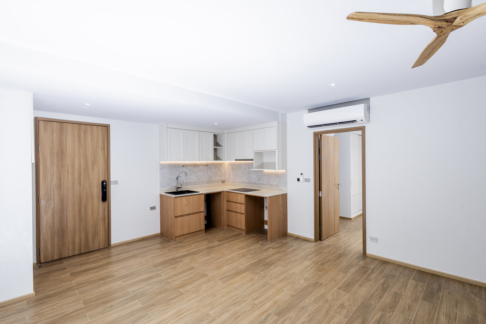 Laguna Beachside — 2 спальни, 99 м², юнит LBS2403 (ID 425)