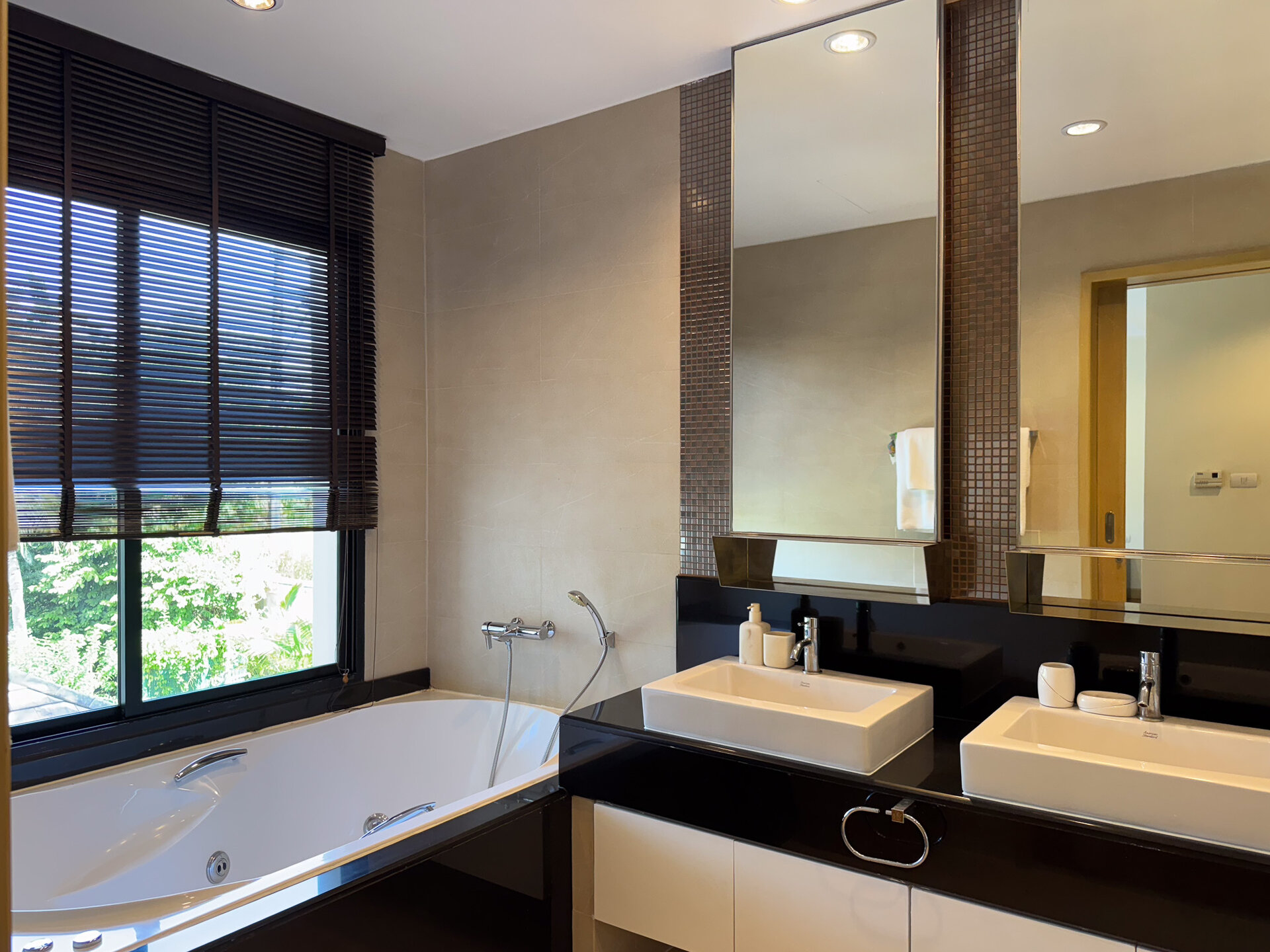 Laguna Village (ID 564)