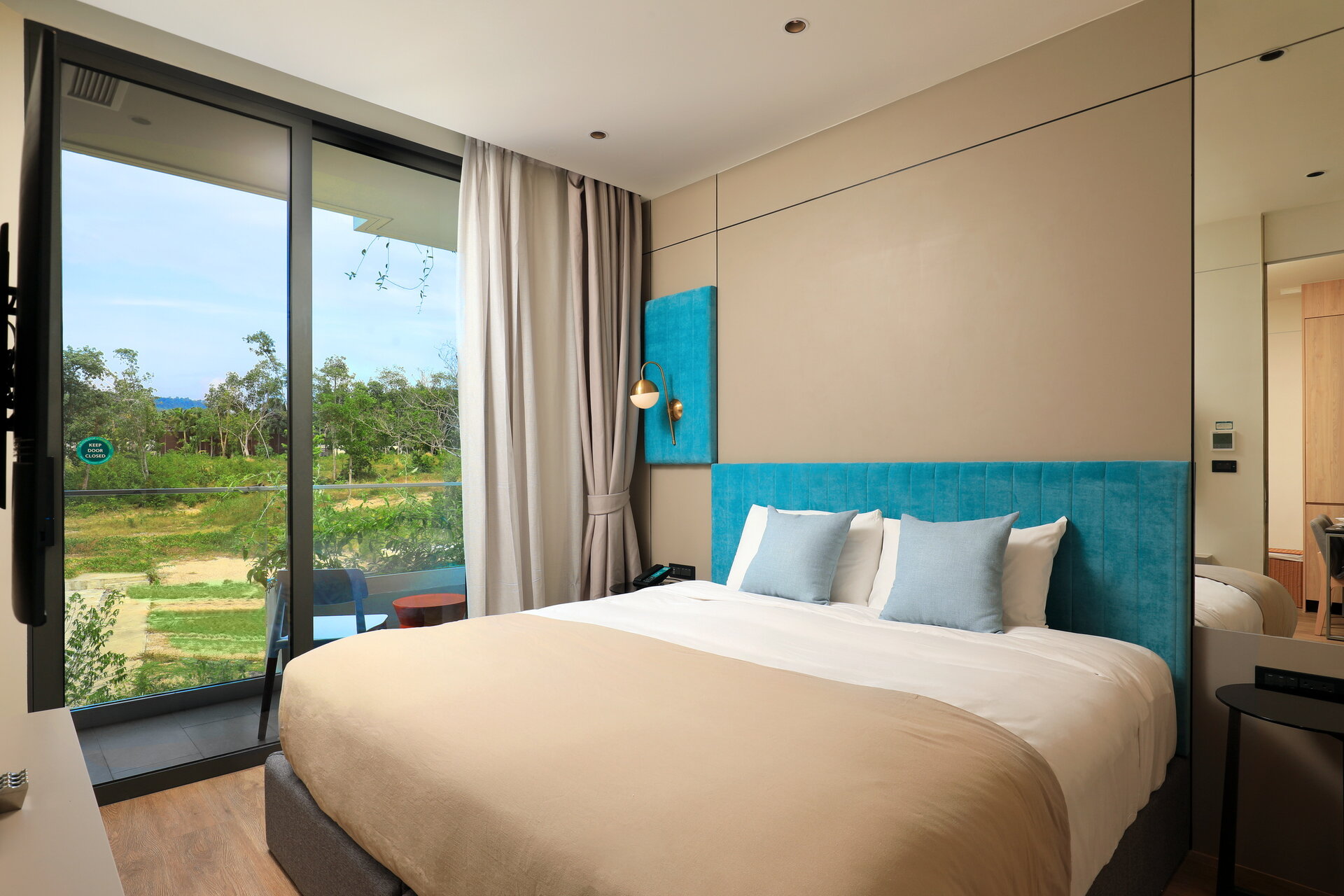 拉扬绿色公园一卧室公寓 (ID 54)