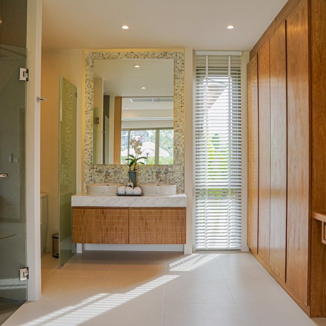 ตรีชาดาอาซัวร์ (ID 688)