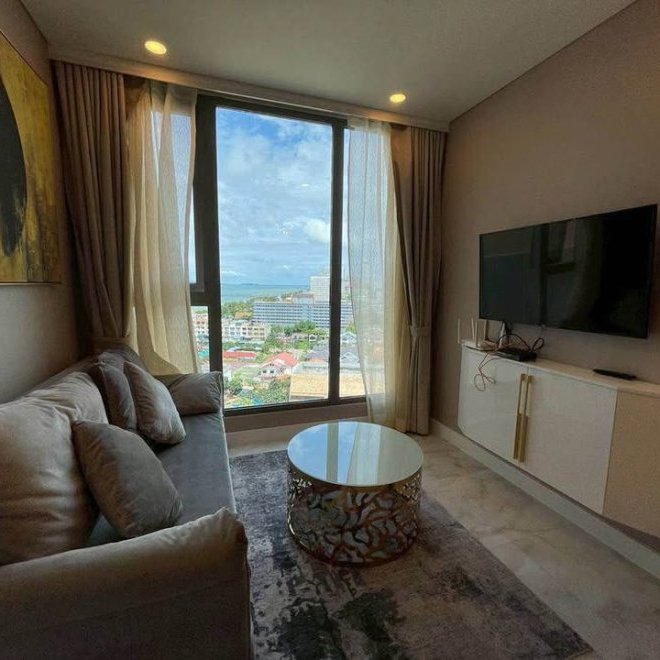 Copacabana Condo (ID 677)